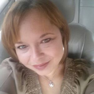 Meet your Posher, Edith